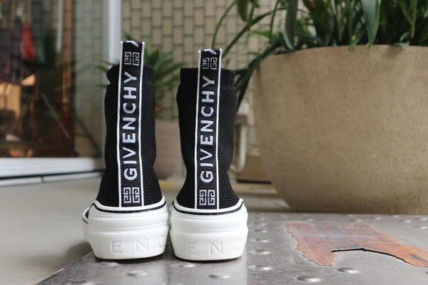 GIVENCHY　シューズ