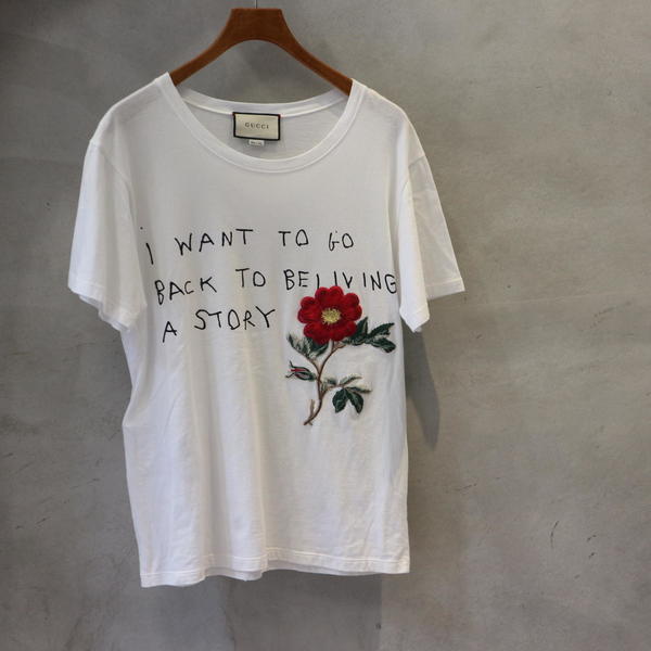 GUCCI　Tシャツ