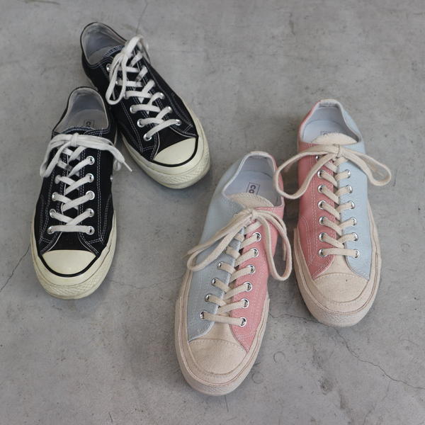 CONVERSE　スニーカー