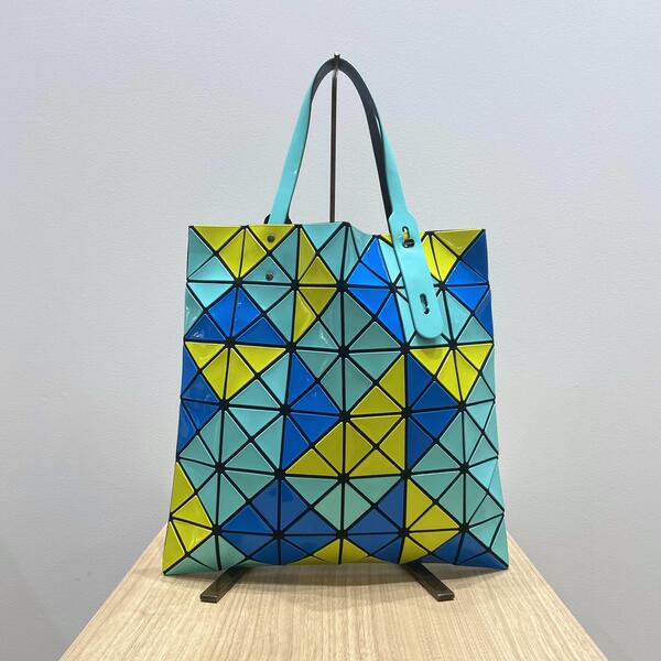 BAO BAO ISSEY MIYAKE バッグ