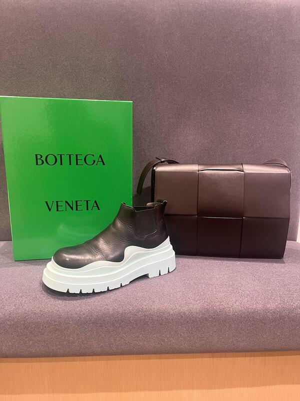 BOTTEGA VENETA　バッグ