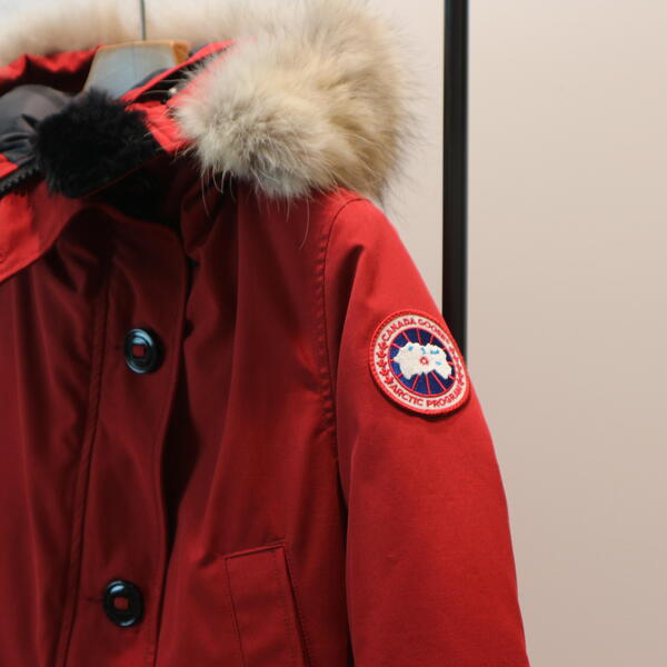 CANADA GOOSE　ダウン