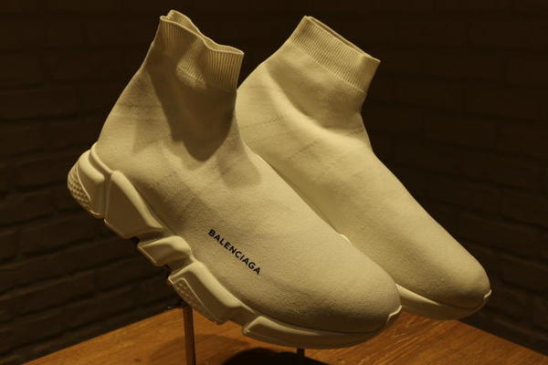 BALENCIAGA　スニーカー