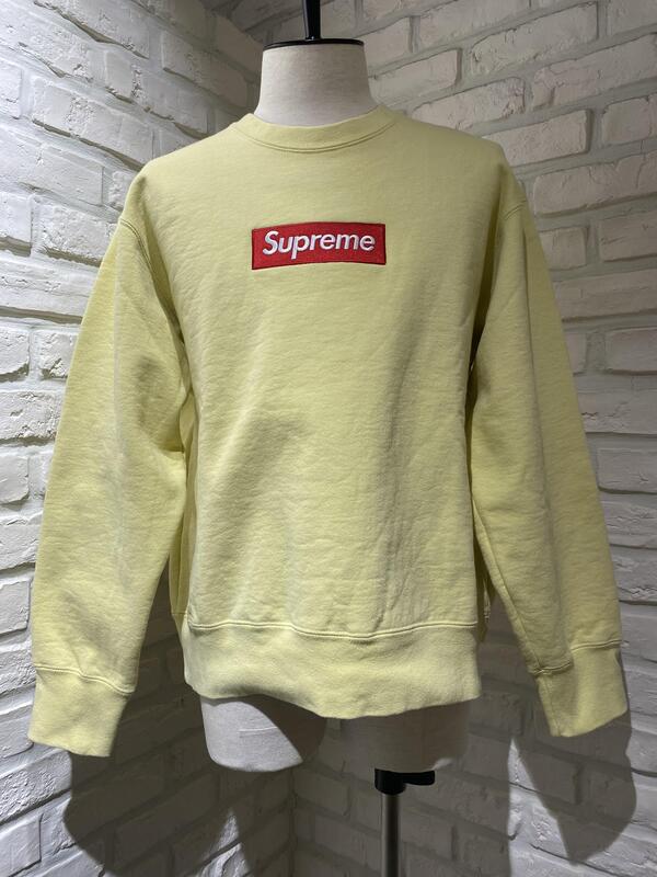 supreme ボックスロゴ 黄1.JPG