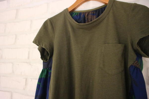 sacai Tシャツ