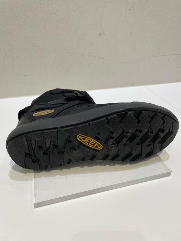 KEEN ブーツ