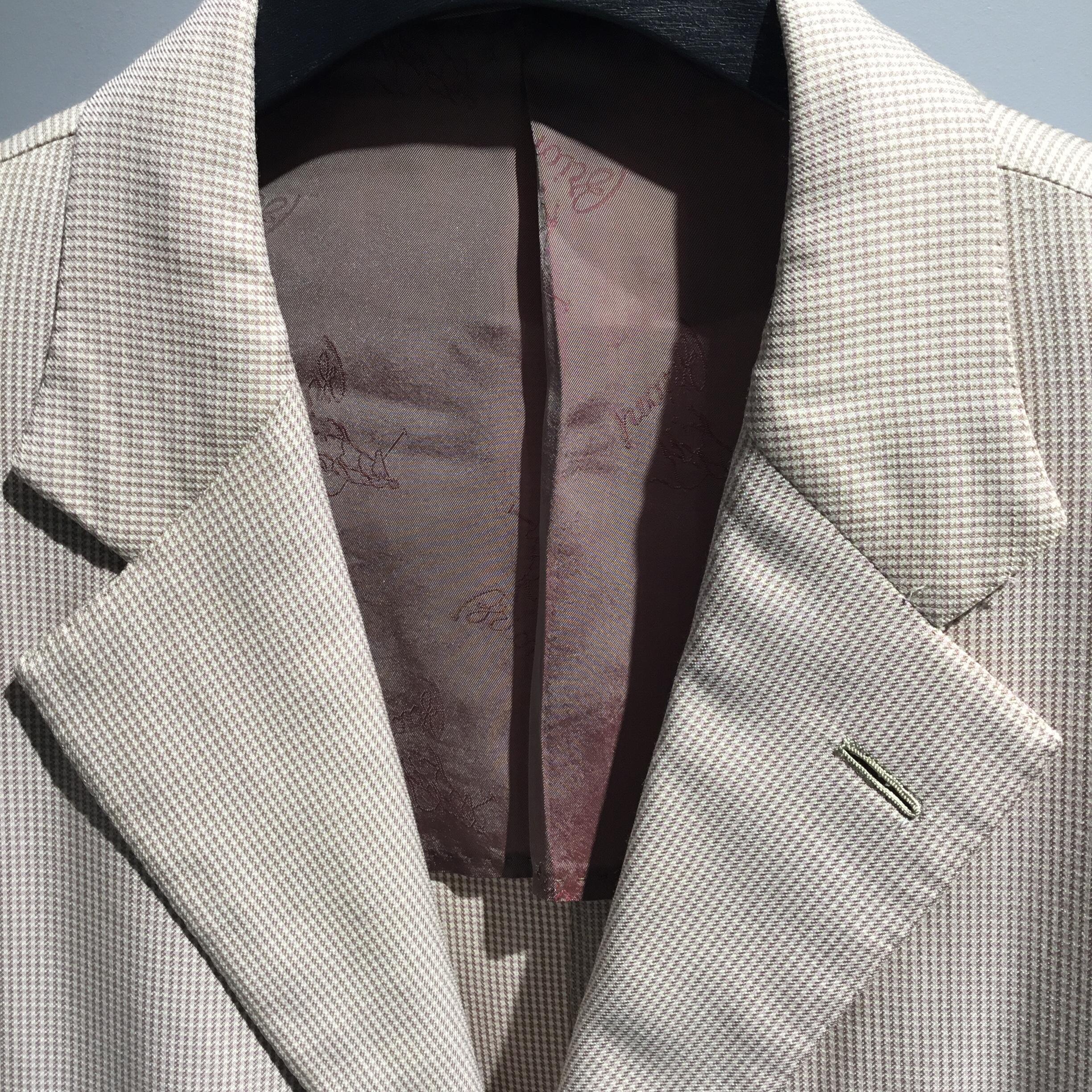 Burioni ジャケット