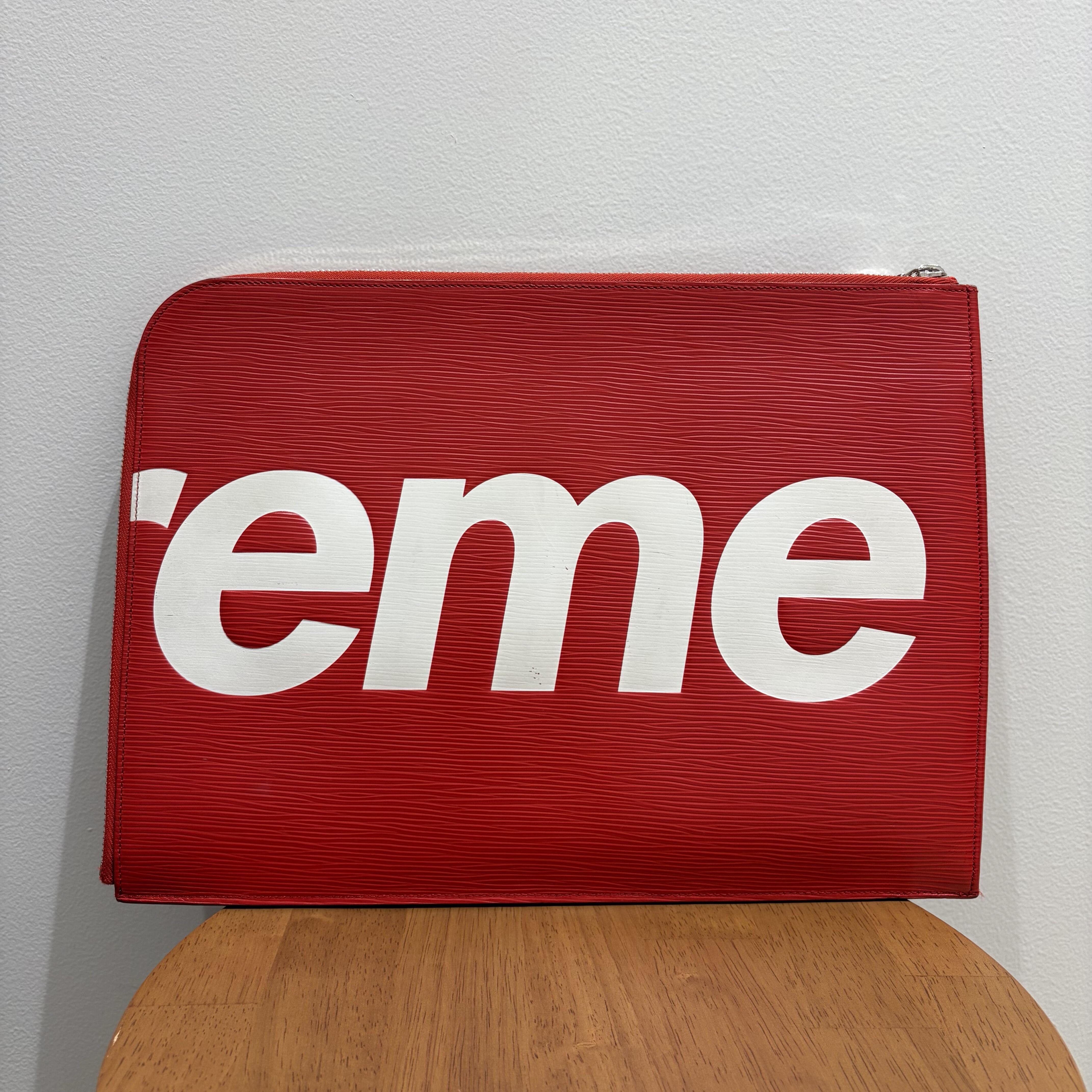 LOUIS VUITTON バッグ