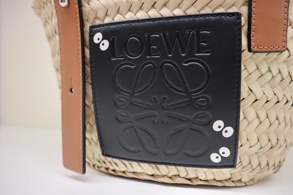 LOEWE バッグ