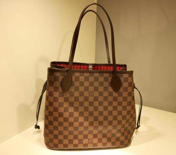 LOUIS VUITTON バッグ