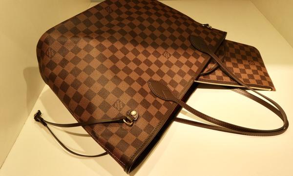 LOUIS VUITTON バッグ