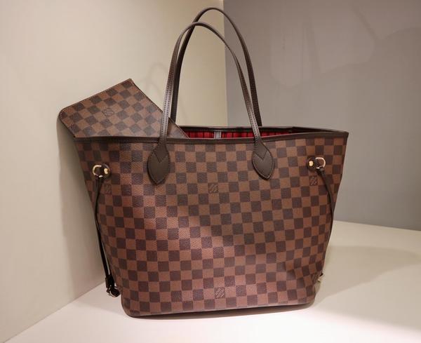 LOUIS VUITTON バッグ