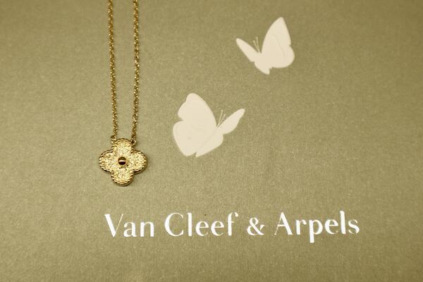 Van Cleef&Arpelsネックレス