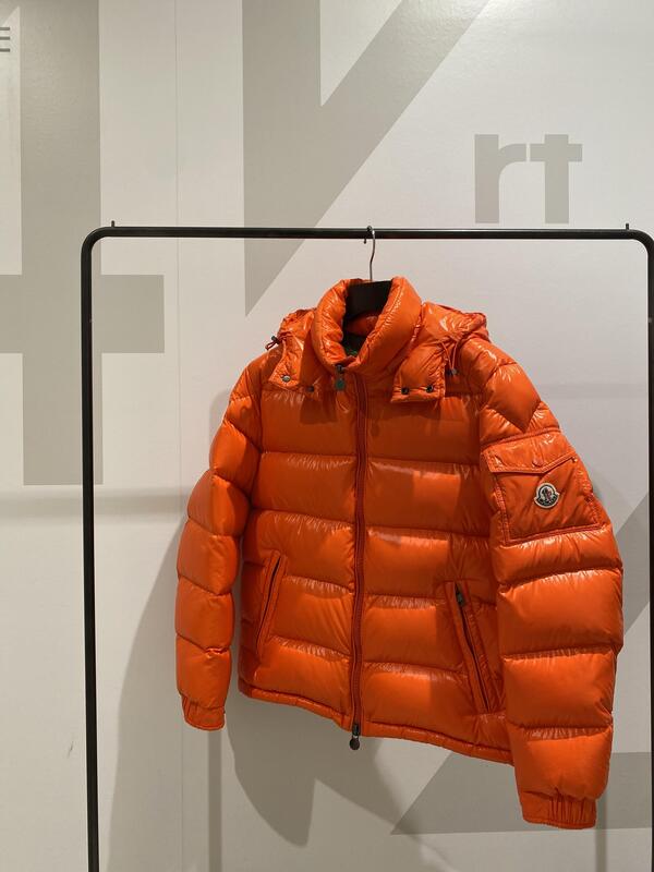 moncler ダウン