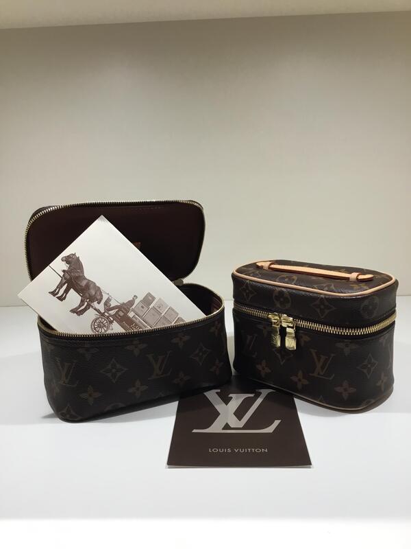 LOUIS VUITTON ポーチ，モノグラム