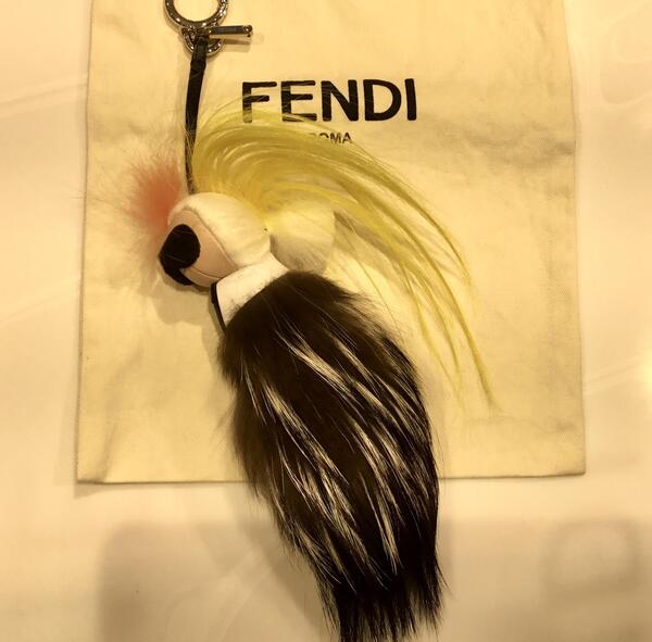 FENDI カールラガーフェルド　チャーム