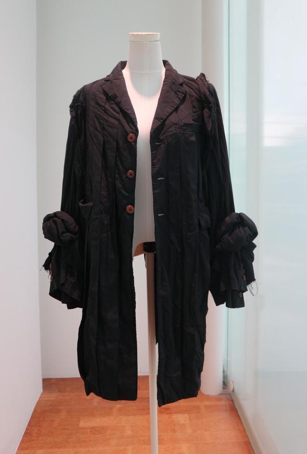 COMME des GARCONS　コート.JPG