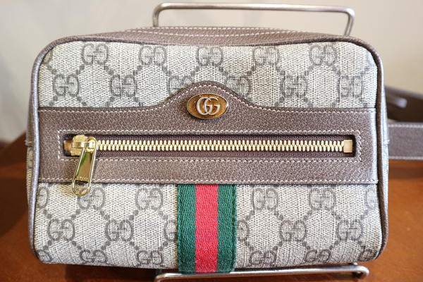 GUCCI　バッグ