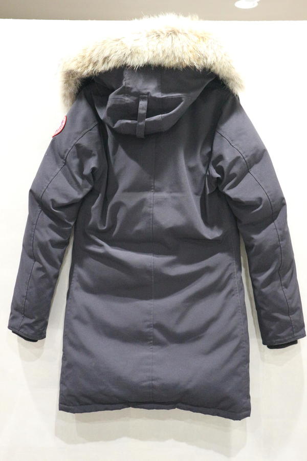 CANADA GOOSE　ダウンコート