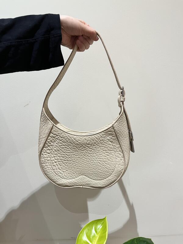 BURBERRY チェスバッグ