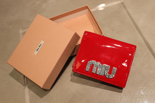 Miu Miu 財布