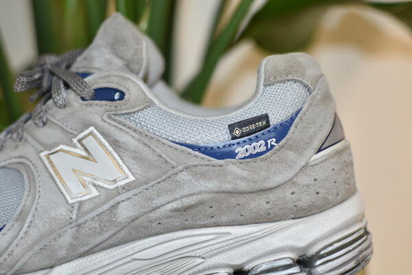 New Balance2002R.JPG