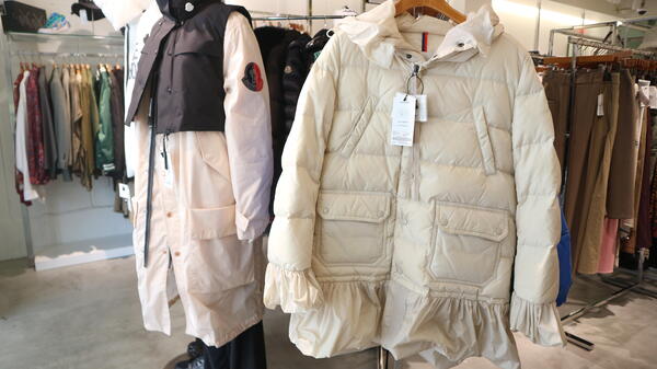 MONCLER ブルゾン.JPG