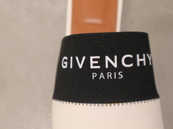 GIVENCHY 靴