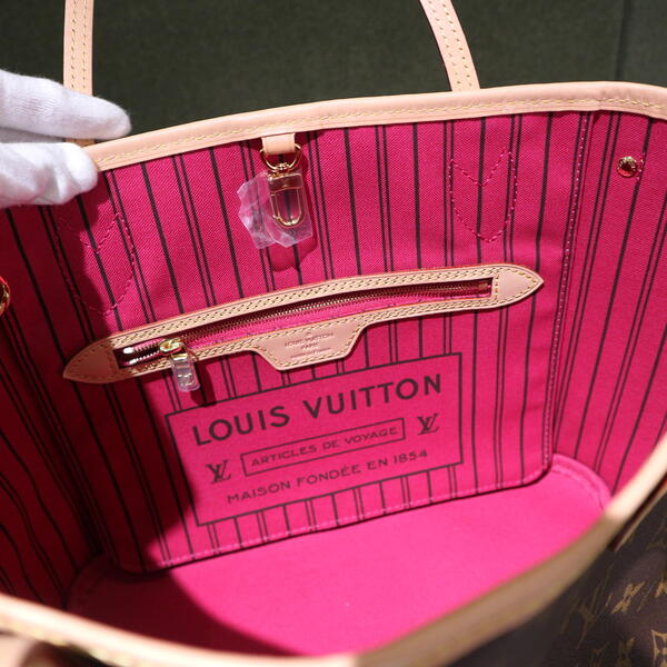 LOUIS VUITTON ネヴァーフルPM