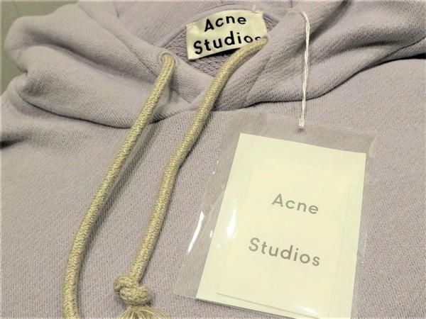 Acne Studios　フーディー