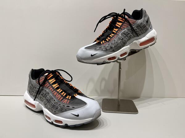 NIKE AIR MAX 95