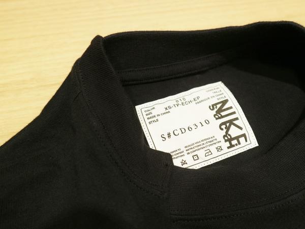 sacai Tシャツ