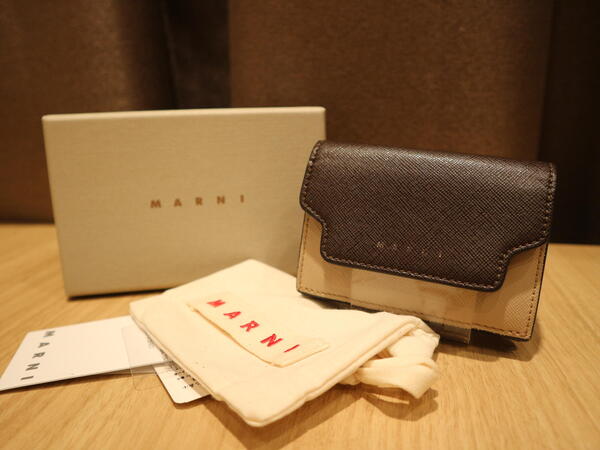 MARNI　財布