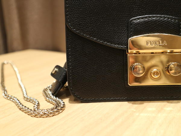 FURLA　バッグ