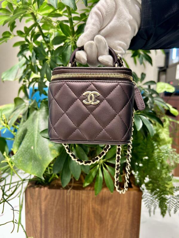 CHANEL　バニティバッグ