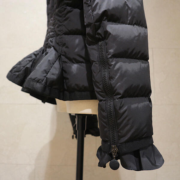 MONCLER S ダウン