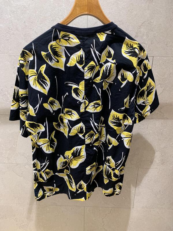 MARNI　Tシャツ