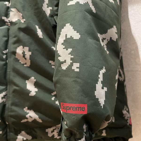 Supremeダウン.JPG