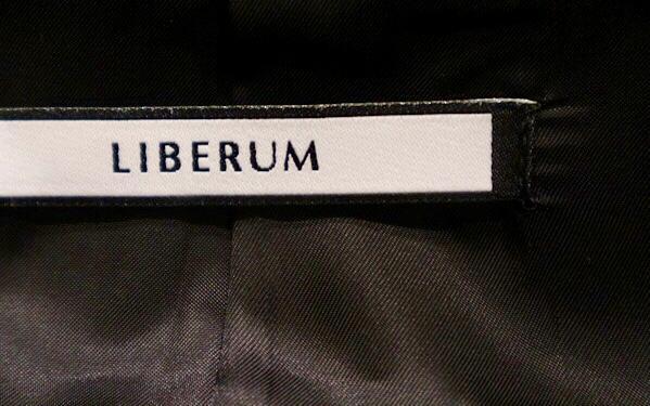 LIBERUM　コート