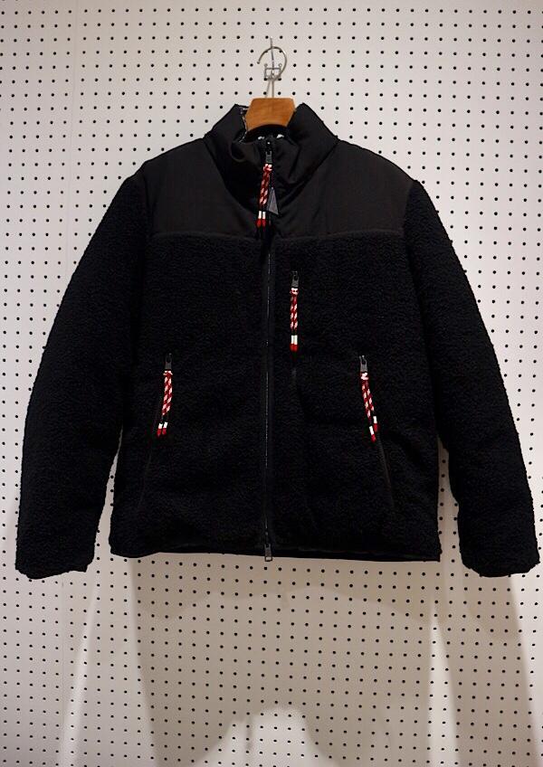 MONCLER　ブルゾン