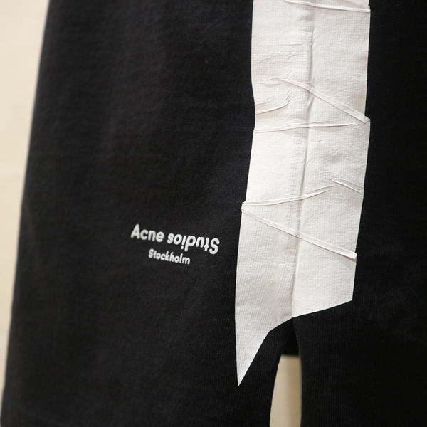 Acne Studios Tシャツ