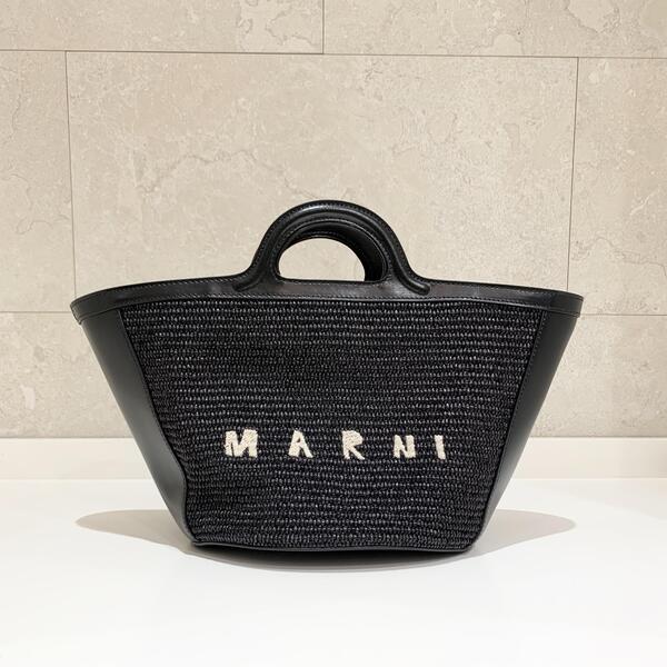 MARNIバッグ１.JPG