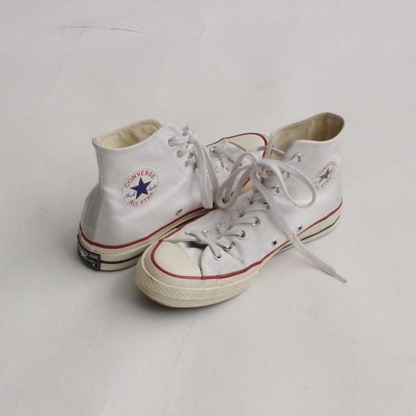 CONVERSE スニーカー