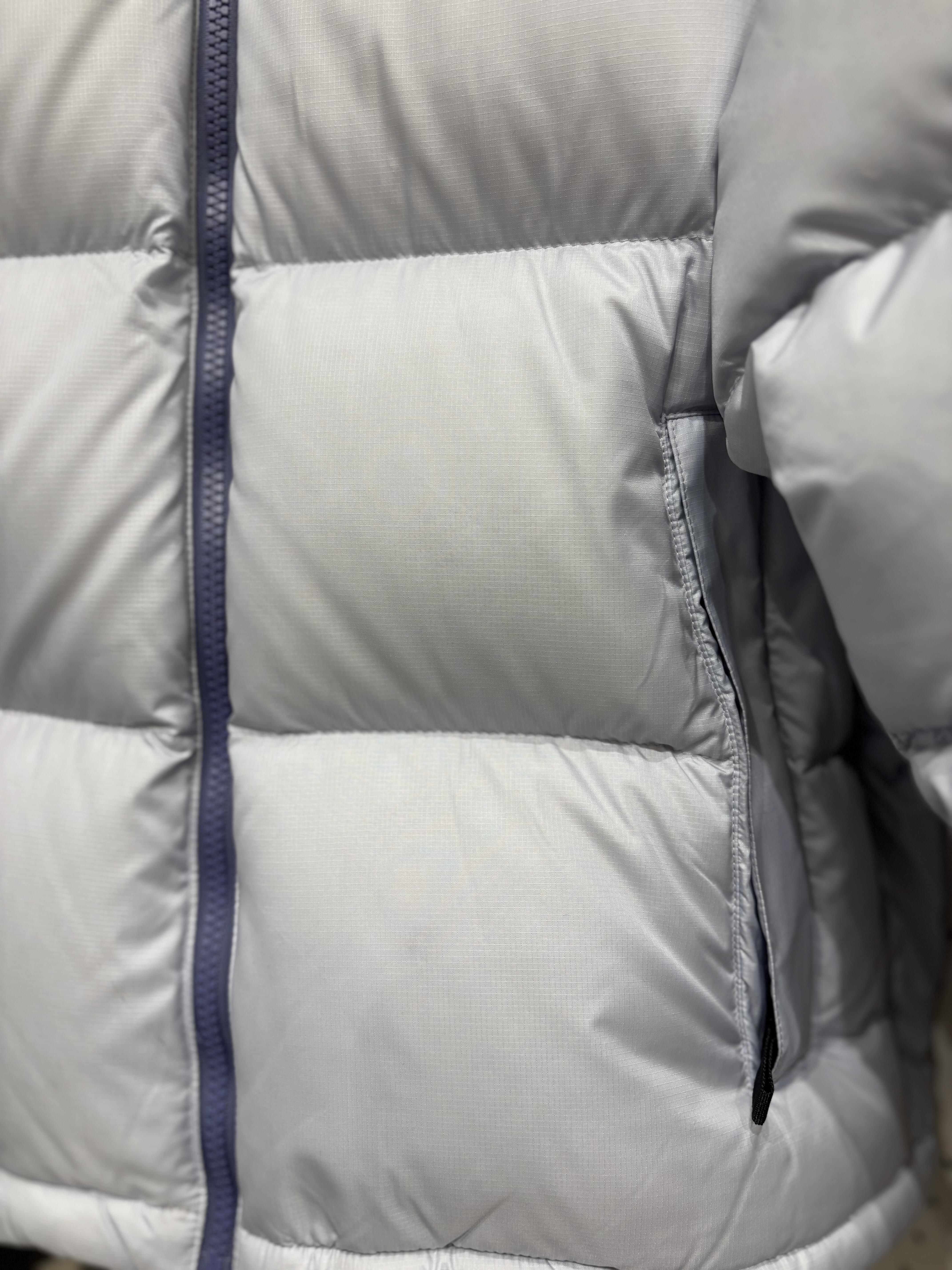 THE NORTH FACE ダウンジャケット