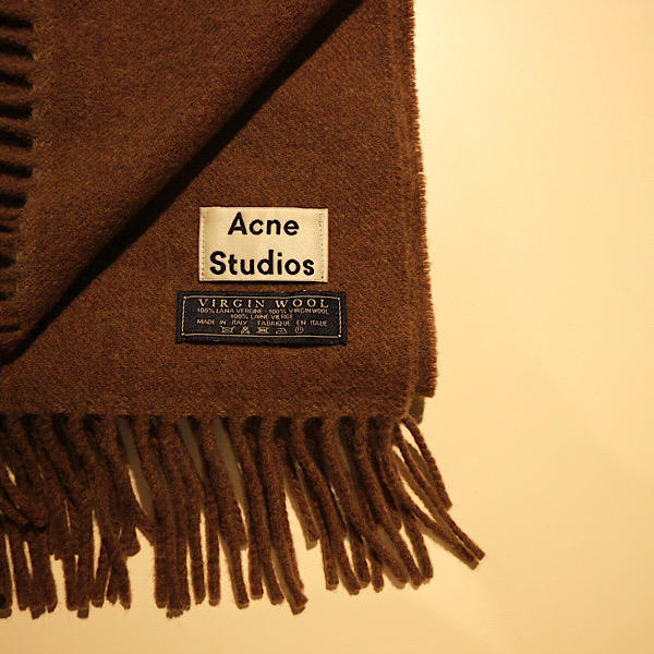 Acne Studious マフラー.jpeg