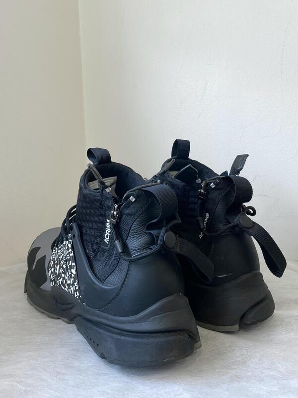 ACRONYM®︎×NIKE シューズのサムネイル画像