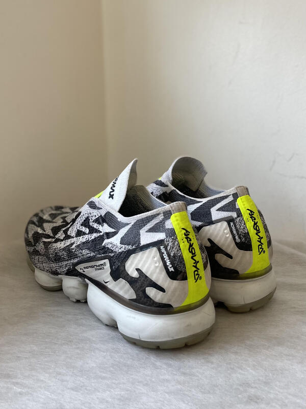 ACRONYM®︎×NIKE シューズのサムネイル画像