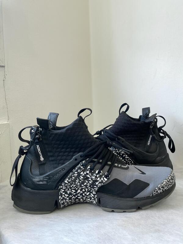 ACRONYM®︎×NIKE シューズのサムネイル画像