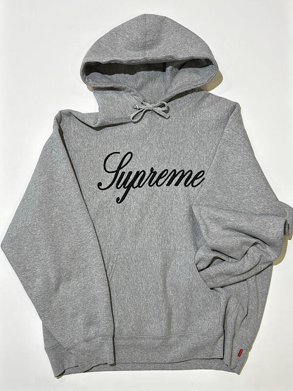 Supreme パーカー.jpeg