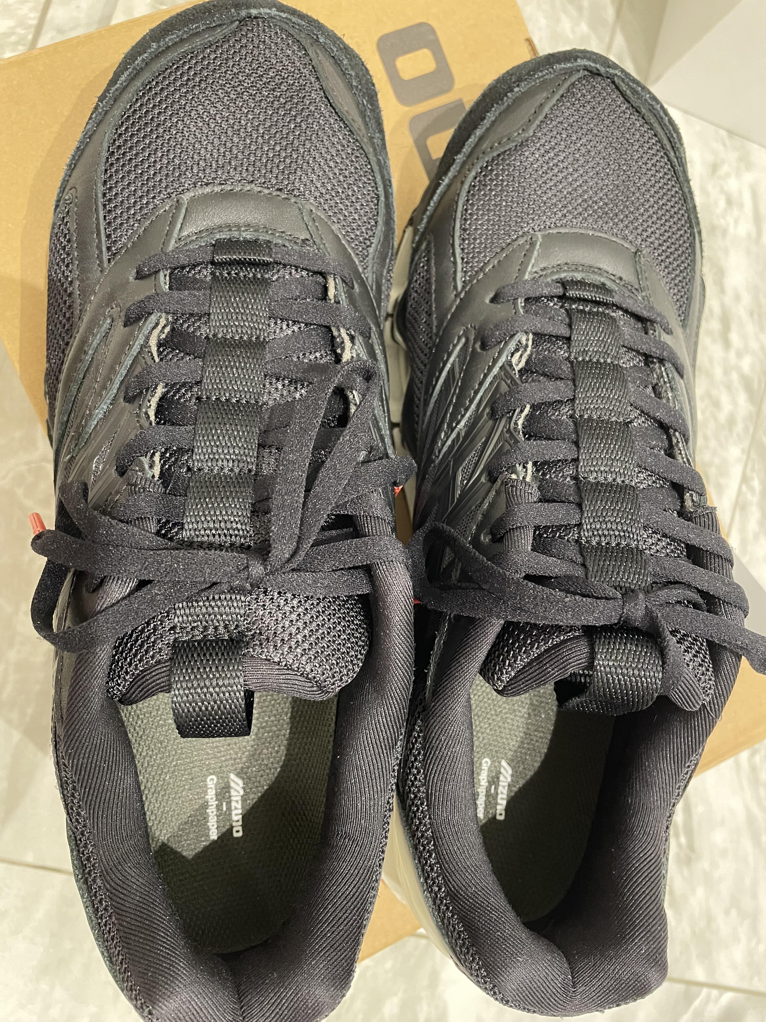 MIZUNO×Graphpaperスニーカー